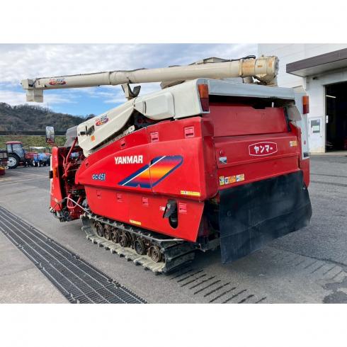 コンバイン GC451 写真３