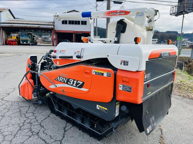 コンバイン ARN317-GLW 写真４