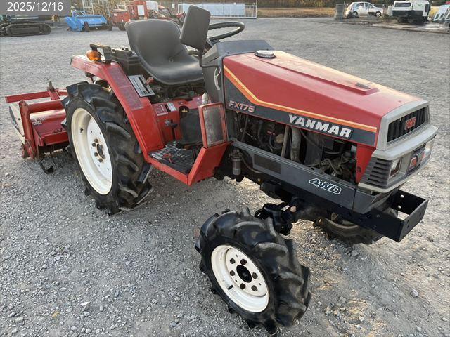 ヤンマー トラクター 写真