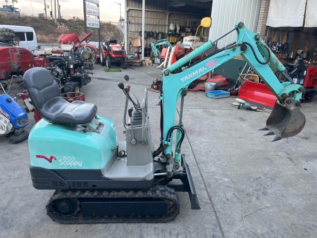 バックホー B05 写真６