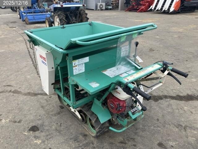 アテックス マニュアスプレッダー 写真