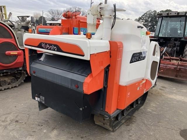 コンバイン ARN320 写真２