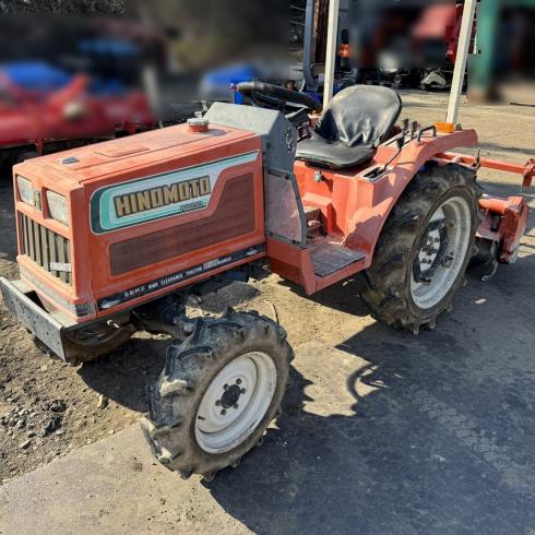 ヒノモト トラクター 写真