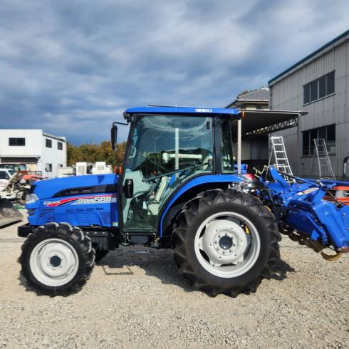 トラクター ATK560 写真５