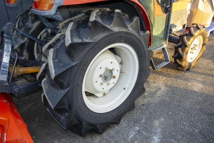 トラクター KL33 写真３