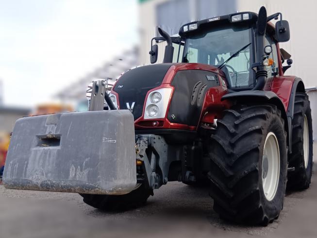 バルトラ トラクター 写真