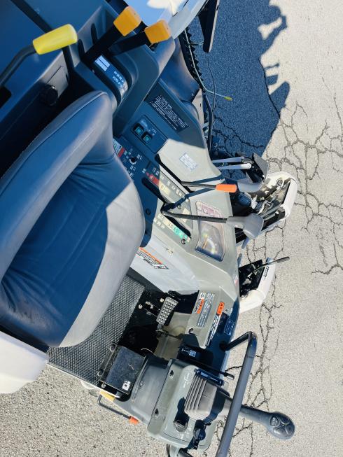 コンバイン VFS16 (三菱VMS16) 写真８