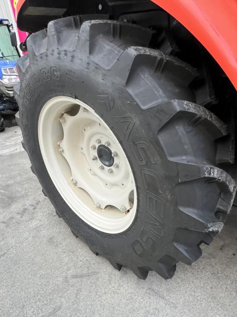 トラクター MR70QMAXUEK2 写真５