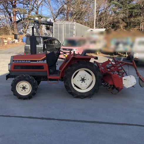 トラクター F22D 写真６