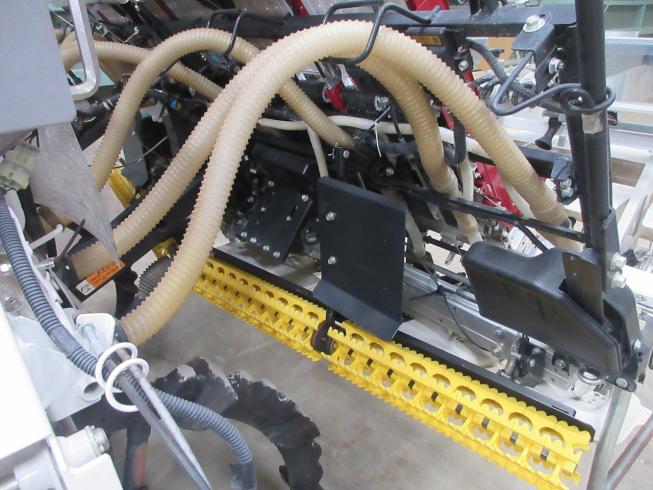 田植機 YR8D 写真８