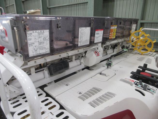 田植機 YR8D 写真７