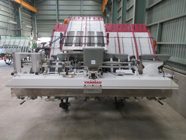 田植機 YR8D 写真11