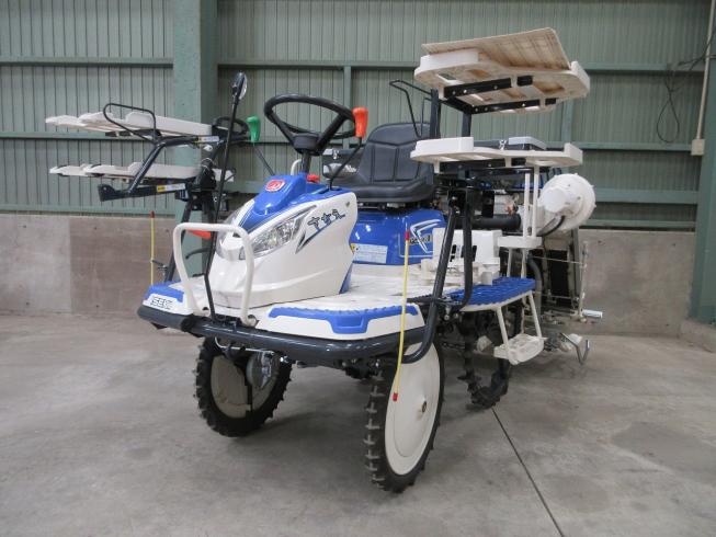 田植機 RPQ40-DGLF 写真２