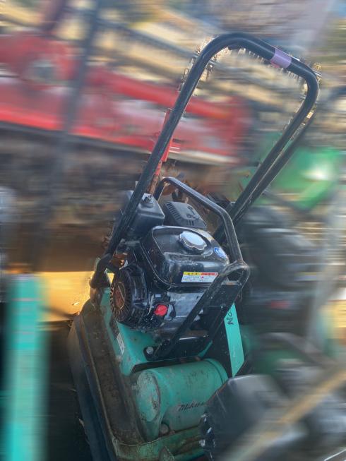 バイブロコンパクター MVC-F60H 写真２