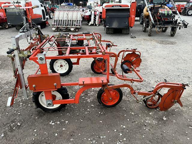 支柱打込機 TP-1200FCMA2 写真４