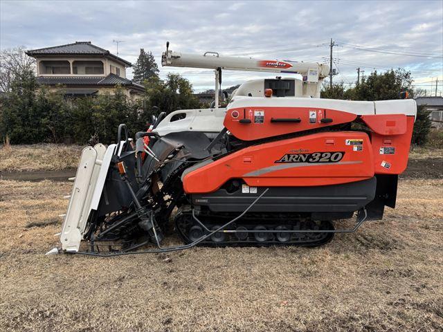 コンバイン ARN320 写真４