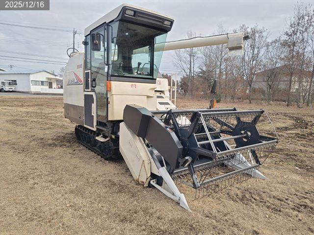 三菱 汎用コンバイン 写真