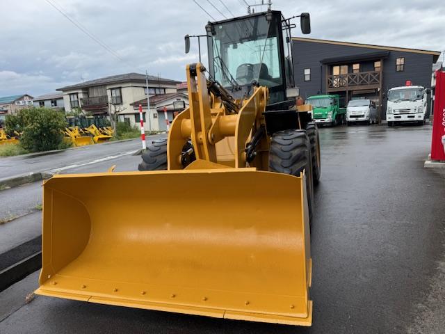 CAT タイヤショベル / ホイールローダー 写真