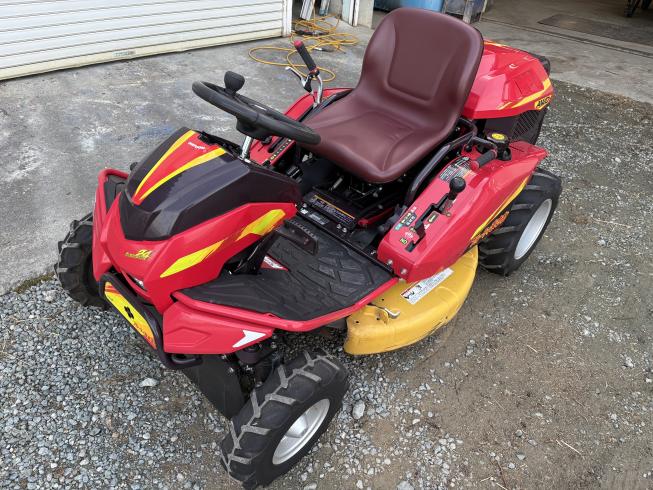 筑水キャニコム 草刈機 写真