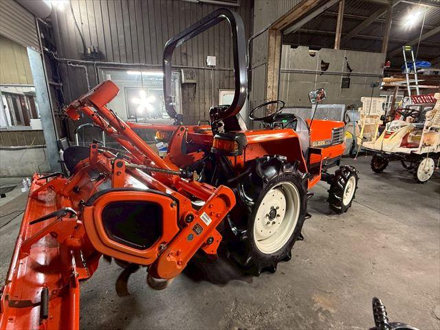 トラクター GL220 写真４
