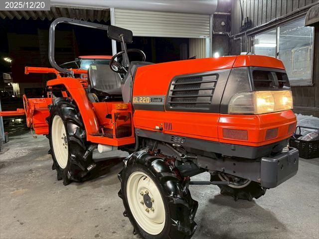 クボタ トラクター 写真