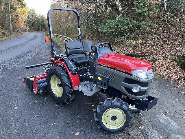 ヤンマー トラクター 写真