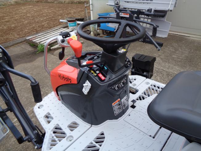 田植機 AW4 写真８