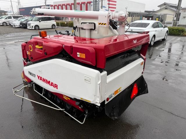 コンバイン TH217JL 写真４