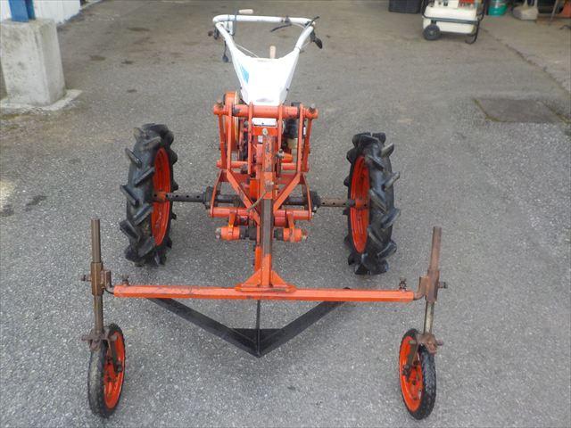 振動掘取機 BPE-90V 写真５