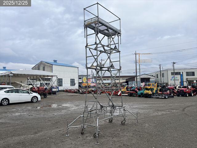 日鉄 高所作業車 写真