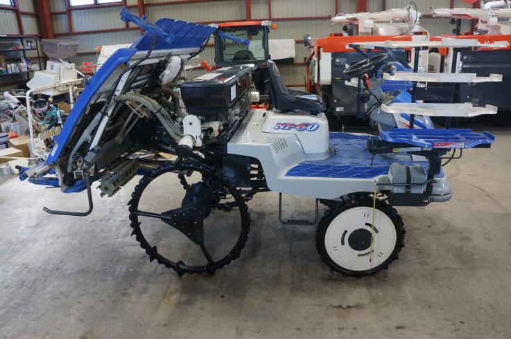 田植機 NP60 写真２