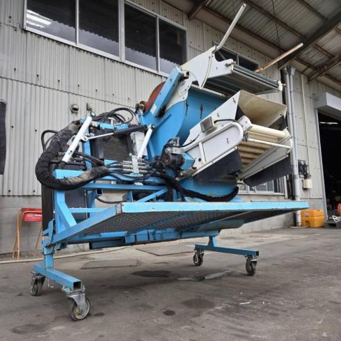 ミツワ えだまめ収穫機 写真