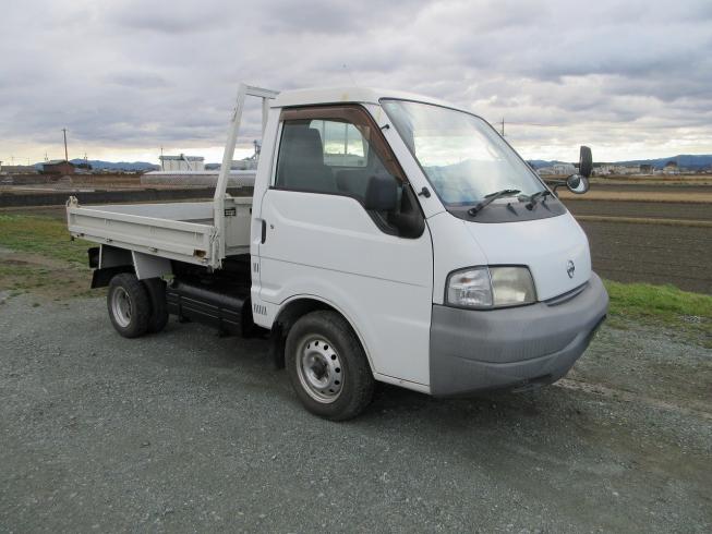ニッサン 自家用小型貨物車 写真