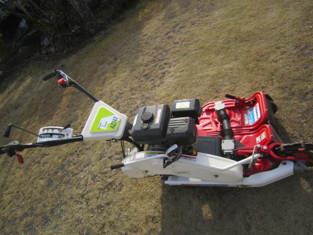 畦草刈機 WM747　鹿児島 写真２