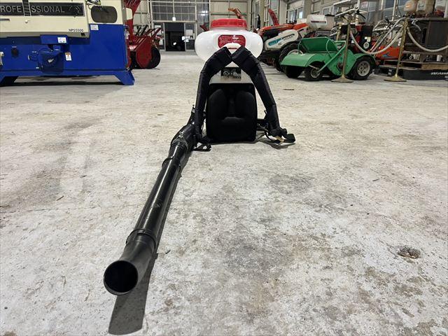 背負式散布機 MDJ3002-9 写真３