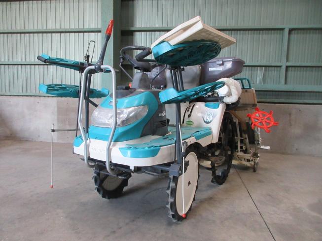 クボタ 田植機 写真