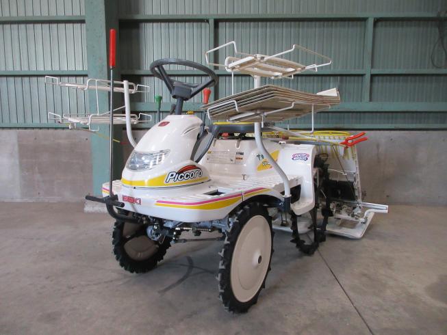 イセキ 田植機 写真