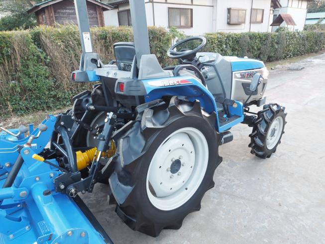 トラクター TH235 写真４