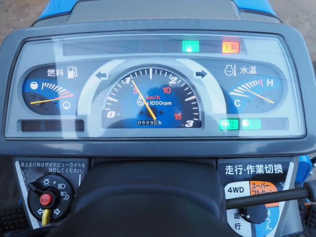 トラクター TH235 写真５