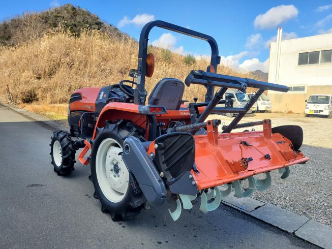 トラクター KL24R 写真４