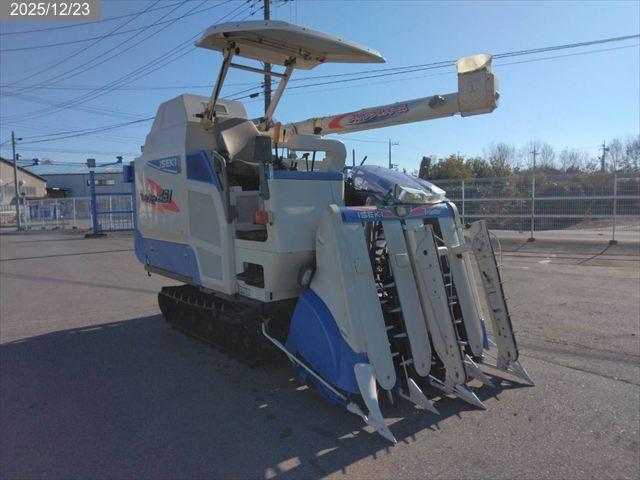 イセキ コンバイン 写真