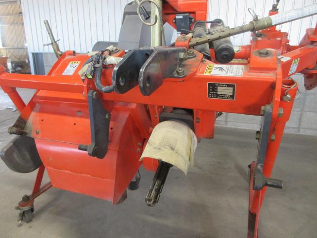 畦塗機 UZE300K 写真８