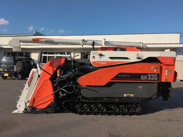 コンバイン AR335 写真４