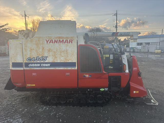 コンバイン CA365 写真２
