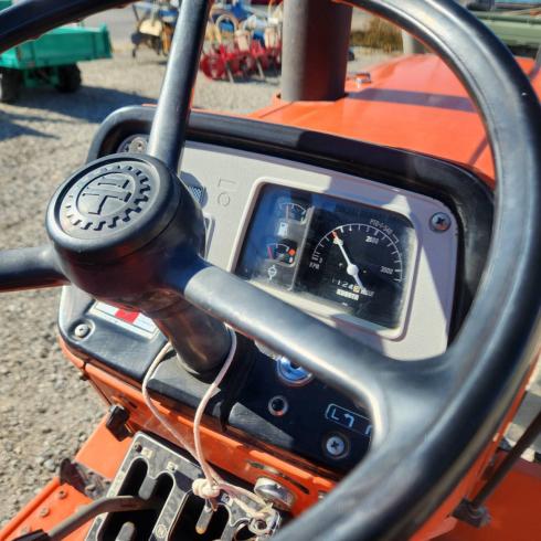 トラクター L2202 写真９