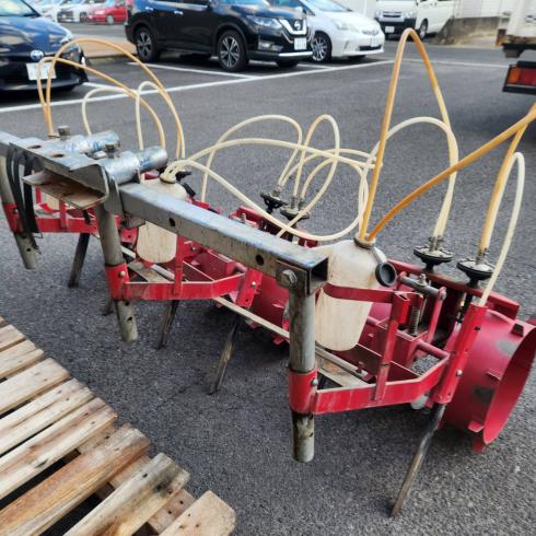 トラクター用土壌消毒機 不明 写真５