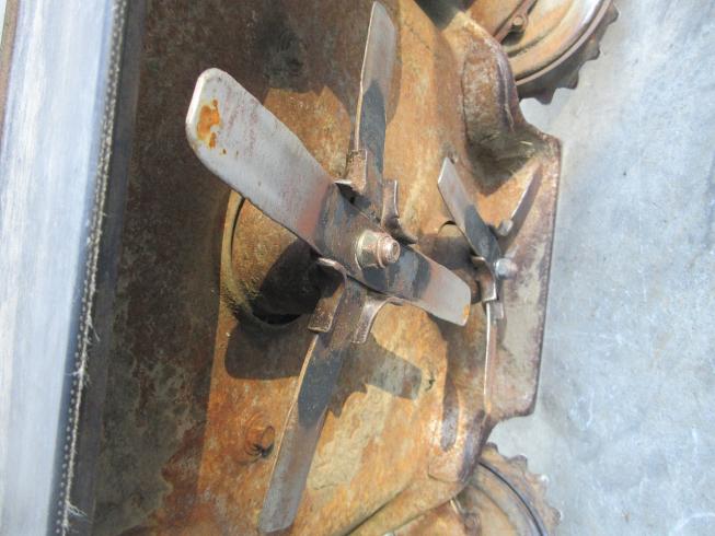 草刈機 AZ850B 写真９