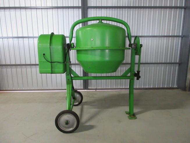 コンクリートミキサー MIX-500 写真３