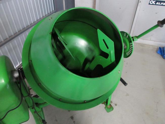 コンクリートミキサー MIX-500 写真６