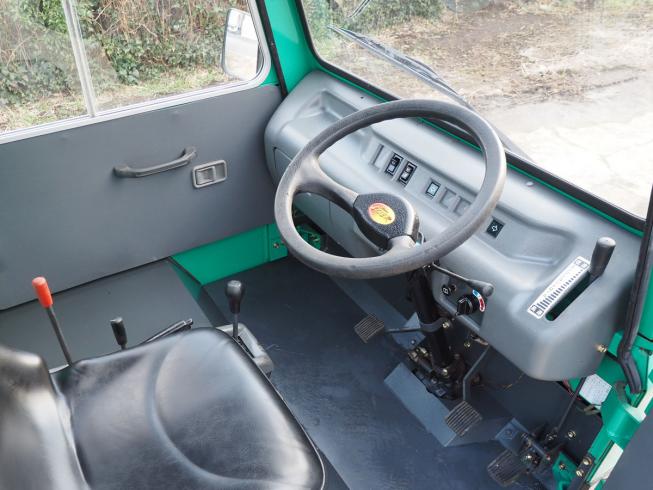 運搬機 J100　ライガー 写真５